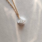 Collier la douce