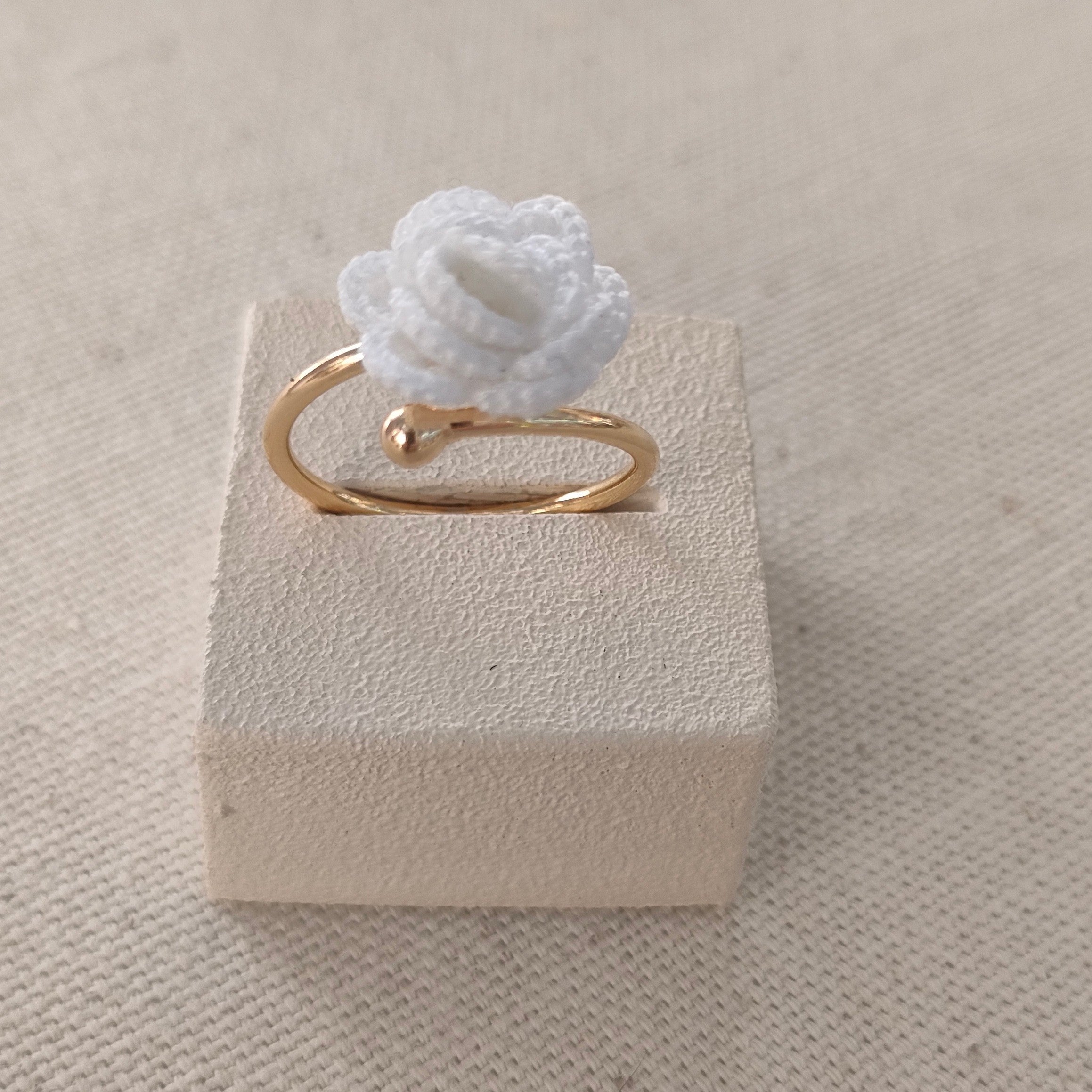 Bague la Rose blanche